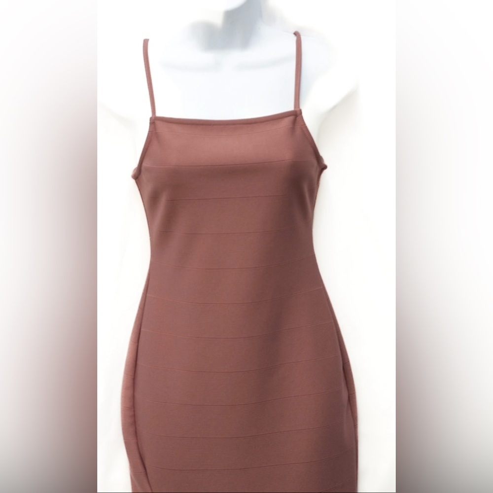 Leith Bandage Dress - Picture 4 of 10